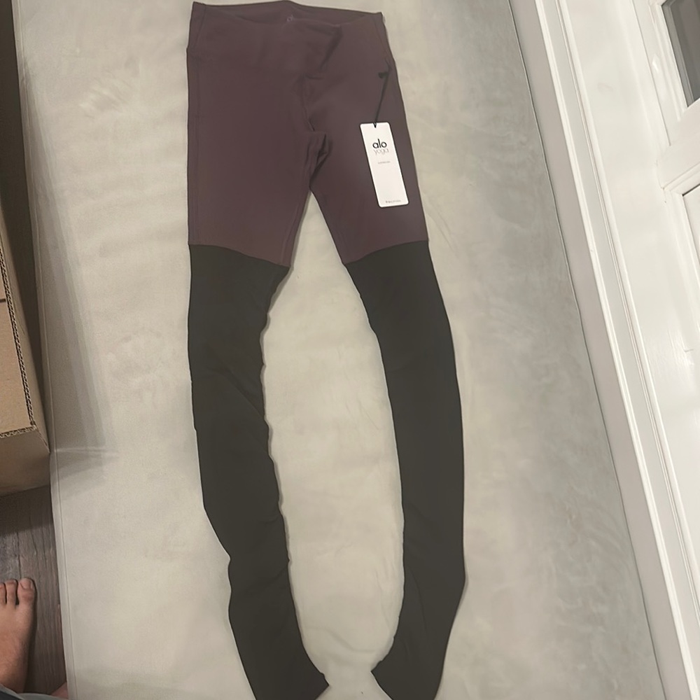 Alo Yoga Leggings